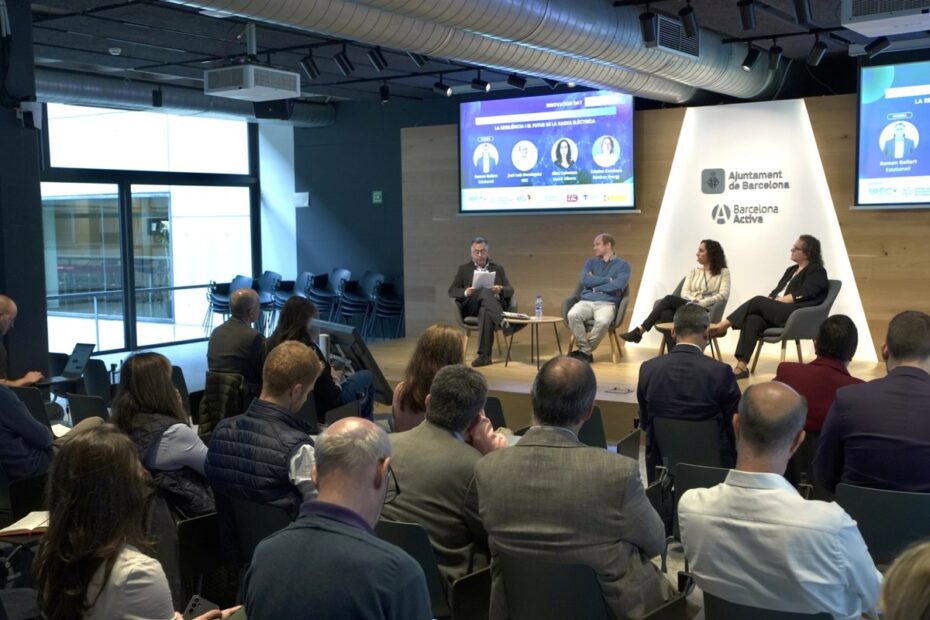 Panel discussion on electricity grid resilience during Innovation Day Energia